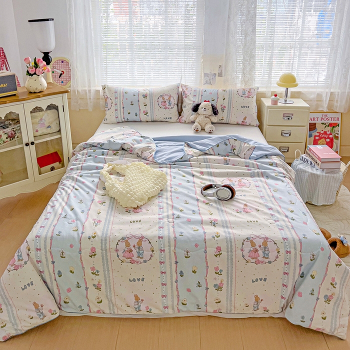 91家纺网 家纺一手货源 找家纺 2025春夏新款嵌绳款云柔水洗棉单夏被夏凉被空调被 嵌绳夏被-爱尔庄园