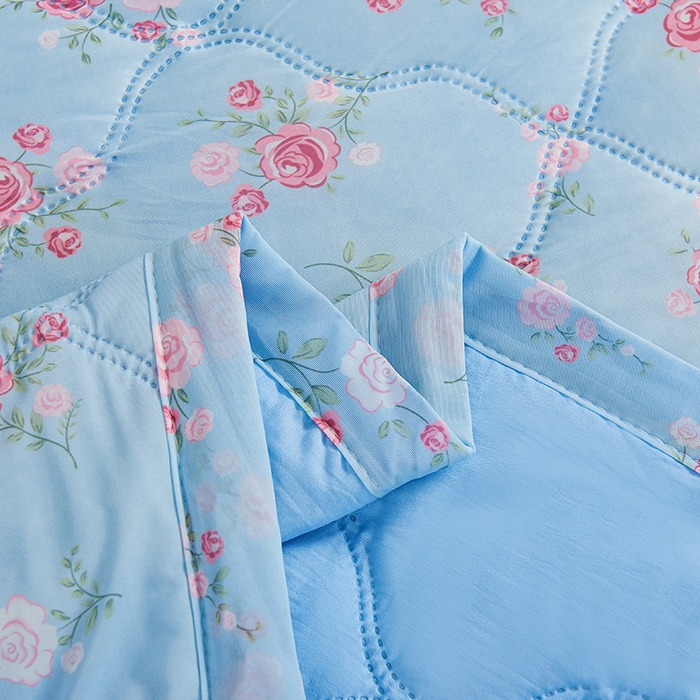 91家纺网 家纺一手货源 找家纺 被多多被业 2025新款凉感丝印花夏被夏凉被空调被 浪漫玫瑰