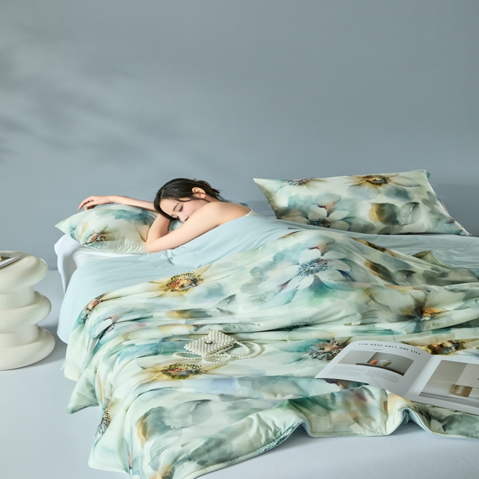 91家纺网 家纺一手货源 找家纺 2025春夏新款100%双面锦纶美式印花夏被凉感空调被 韵染