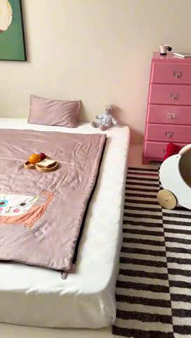 91家纺网 家纺一手货源 找家纺 喜多兔儿童家纺 2025新款萌宝系列40S纯棉夏季睡袋防踢被 豆沙色小猫甜甜