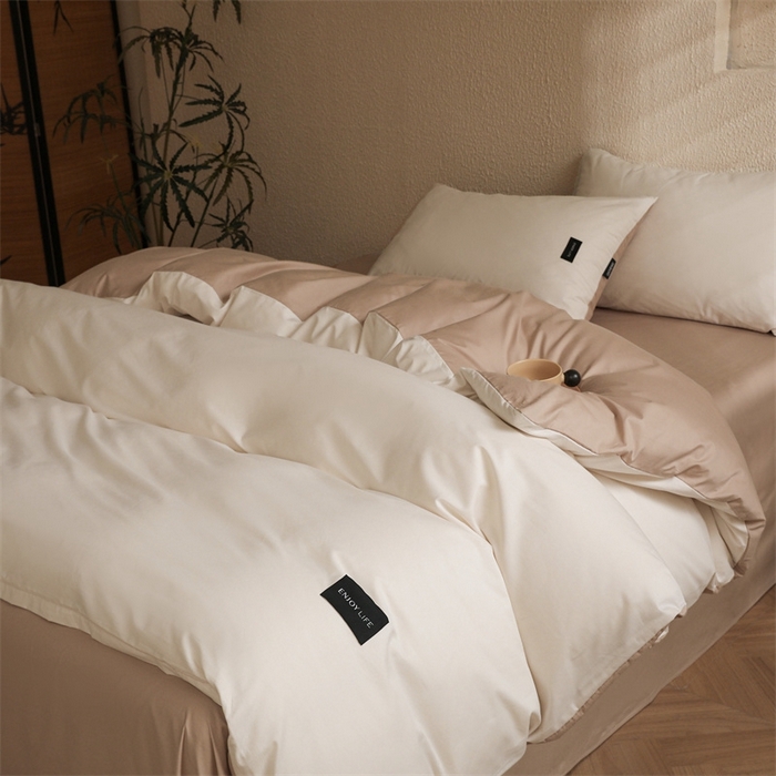 91家纺网 家纺一手货源 找家纺 启程2025新款全棉纯色双拼无印风四件套 奶白+杏仁