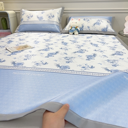 91家纺网 家纺一手货源 找家纺 （总）摩妮卡 2025小清新数码冰丝席 碳光席三件套