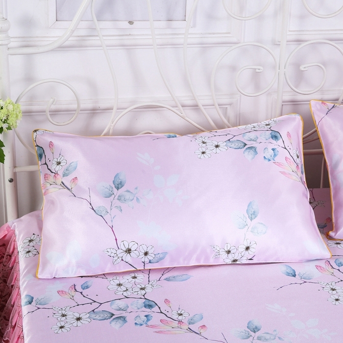 91家纺网 家纺一手货源 找家纺 情恒家纺2025新款床裙款冰丝布艺软凉席三件套 春暖花开-粉