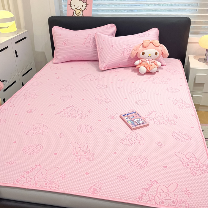 91家纺网 家纺一手货源 找家纺 2025新款三丽鸥正版授权A类提花冰豆豆凉席平铺款床笠款系列_1409 冰豆豆-美乐蒂-粉