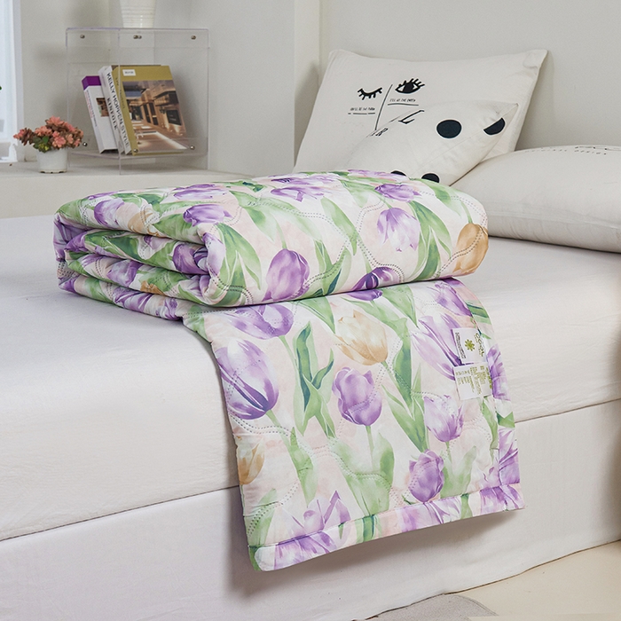 91家纺网 家纺一手货源 找家纺 被多多被业 2025新款凉感丝印花夏被夏凉被空调被 紫色郁金香