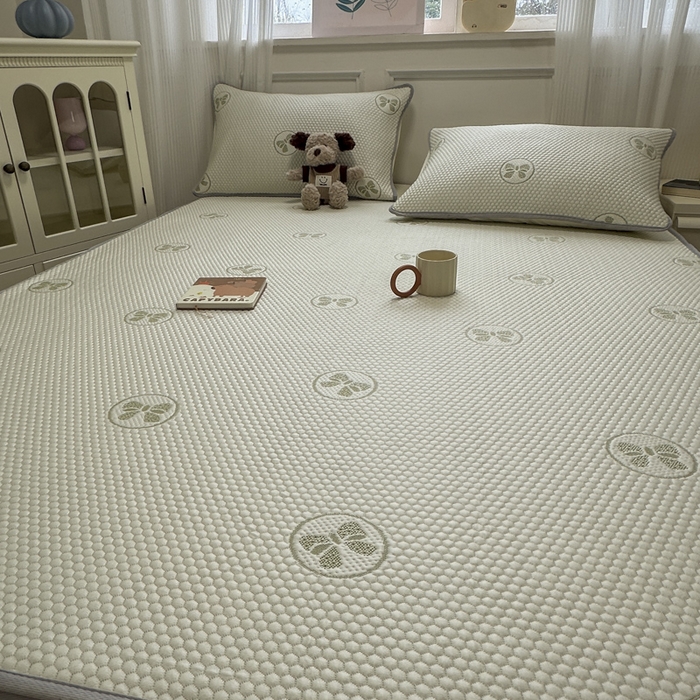 91家纺网 家纺一手货源 找家纺 金爱家 2025新款430克中分子豆豆席凉席席子 豆豆席-蝴蝶结绿