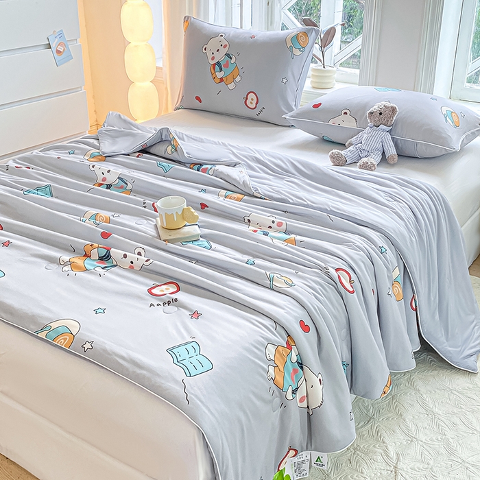 91家纺网 家纺一手货源 找家纺 鸣升家纺 2025新款冷暖双感被大豆夏被3D数码凉感针织棉空调被夏凉被 早安小熊