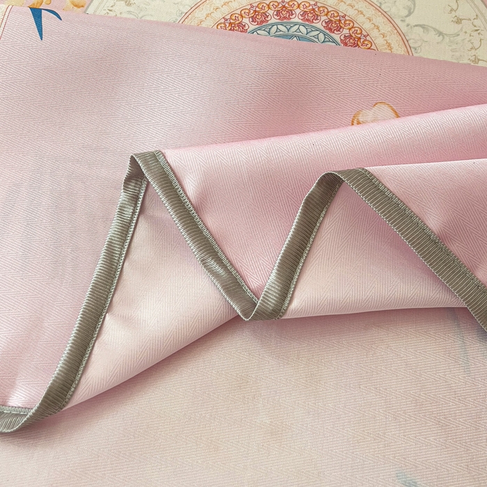 91家纺网 家纺一手货源 找家纺 纽缦家纺 2025新款印花冰丝防滑床单 春色