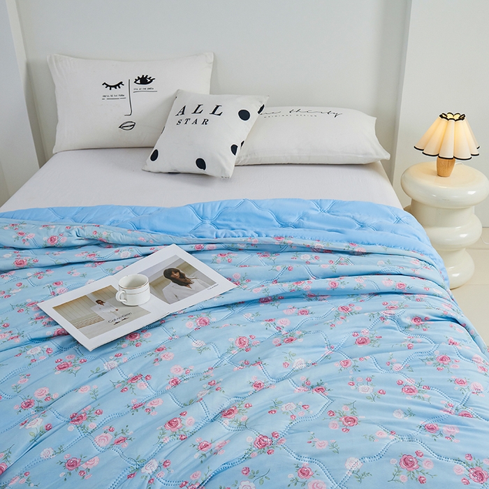 91家纺网 家纺一手货源 找家纺 被多多被业 2025新款凉感丝印花夏被夏凉被空调被 浪漫玫瑰