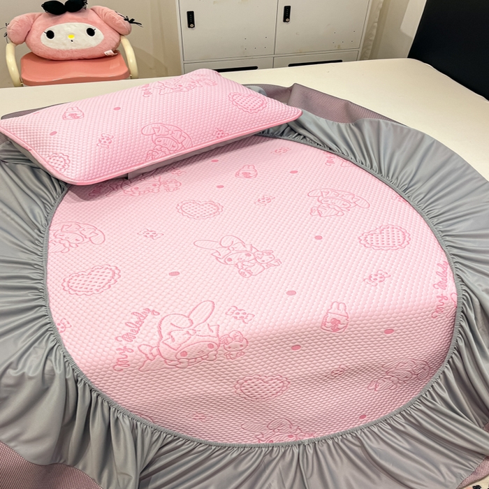 91家纺网 家纺一手货源 找家纺 八零年代 2025新款三丽鸥正版授权A类提花冰豆豆凉席平铺款床笠款系列 冰豆豆-美乐蒂-粉