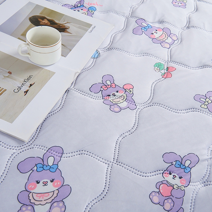 91家纺网 家纺一手货源 找家纺 被多多被业 2025新款凉感丝印花夏被夏凉被空调被 星黛兔-紫