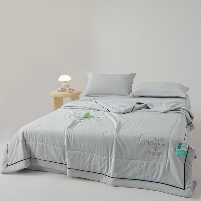 91家纺网 家纺一手货源 找家纺 宝士康家纺 2025新款10A抗菌华夫条提花夏被 浅灰