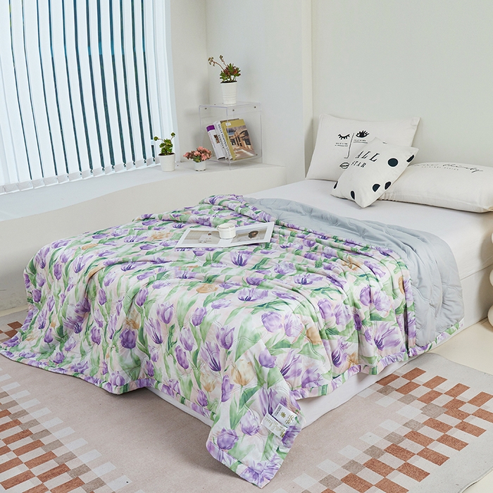 91家纺网 家纺一手货源 找家纺 被多多被业 2025新款凉感丝印花夏被夏凉被空调被 紫色郁金香