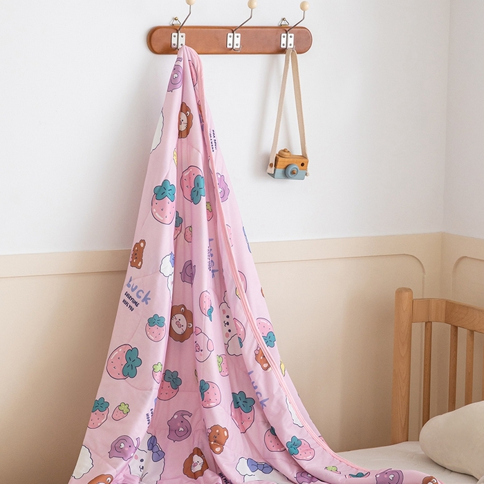 91家纺网 家纺一手货源 找家纺 嗨生活2025年儿童夏被 幼儿园夏被 凉感丝夏被 安妮兔