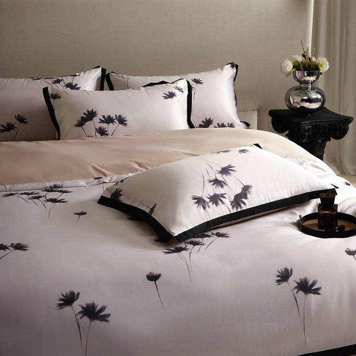 91家纺网 家纺一手货源 找家纺 优悦 2025新款冰丝数码印花四件套 如梦-香槟