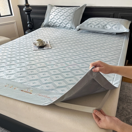 鑫琪莱家纺 2025新款冰柔凉感丝凉席席子三件套 摩登立方-灰-床席款