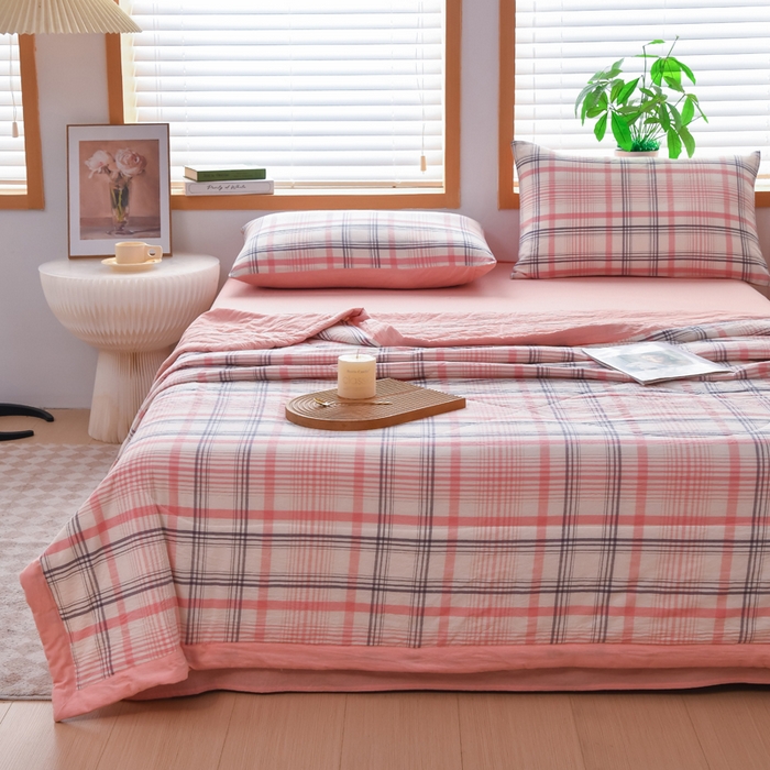 91家纺网 家纺一手货源 找家纺 圣尔雅家纺 2025新款里外全棉色织夏被新疆棉花被纯棉被子空调被夏凉被 粉条格