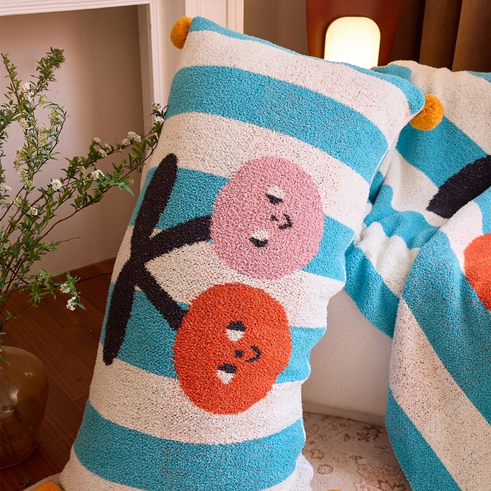 91家纺网 家纺一手货源 找家纺 （总）暖绵绵家纺 2025新款慕樱同款抱枕（含芯）