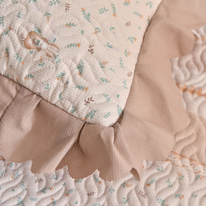 91家纺网 家纺一手货源 找家纺 梦柏 2025新款韩版双层纱夹棉绗缝床盖夏被四件套 萌小兔