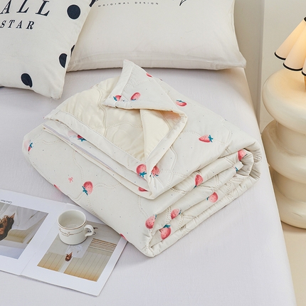 被多多被业 2025新款凉感丝印花夏被夏凉被空调被 小草莓