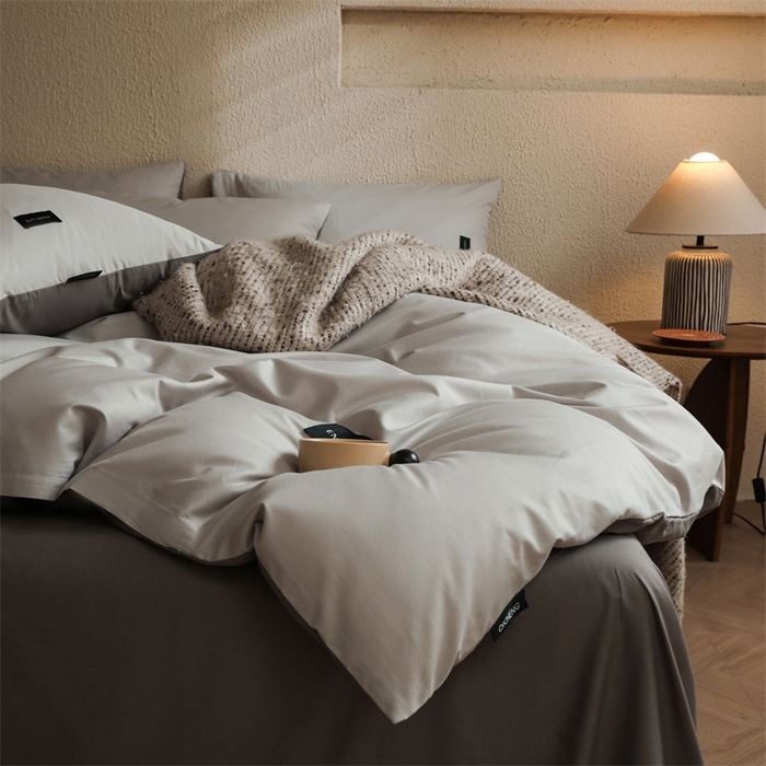 91家纺网 家纺一手货源 找家纺 启程2025新款全棉纯色双拼无印风四件套 绅士灰+雅士灰