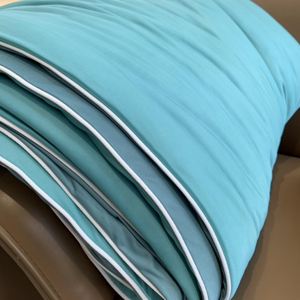 91家纺网 家纺一手货源 找家纺 （总）2025新款小冰皮夏凉被锦纶氨纶面料空调夏被凉感丝单夏被空调被