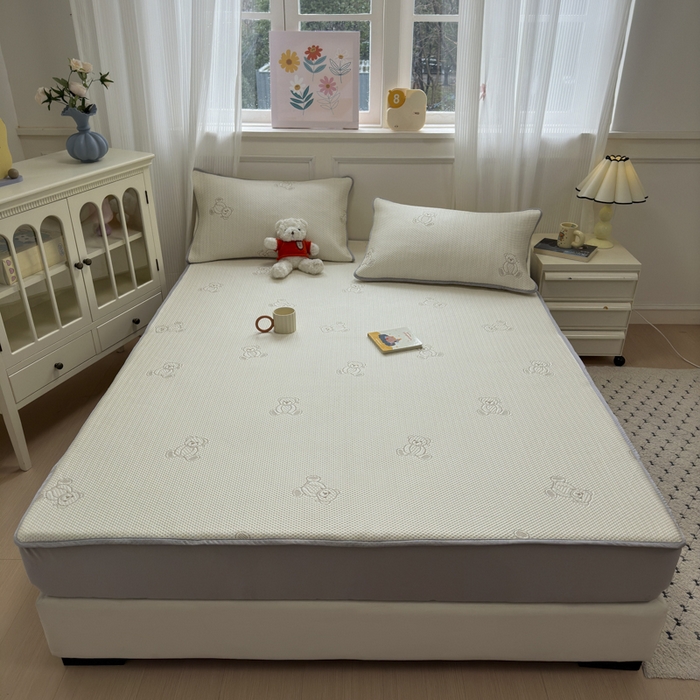 91家纺网 家纺一手货源 找家纺 金爱家 2025新款430克中分子豆豆席凉席席子 豆豆席-可爱熊