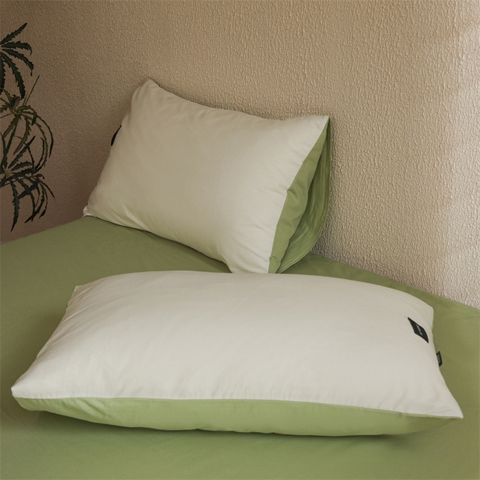 91家纺网 家纺一手货源 找家纺 启程2025新款全棉纯色双拼无印风四件套 奶白+草绿