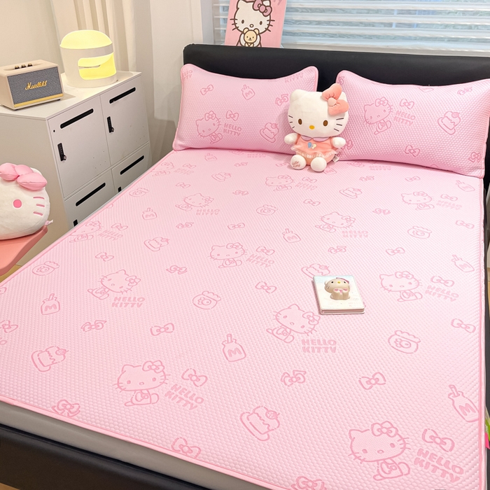 91家纺网 家纺一手货源 找家纺 2025新款三丽鸥正版授权A类提花冰豆豆凉席平铺款床笠款系列_1409 冰豆豆-KT粉