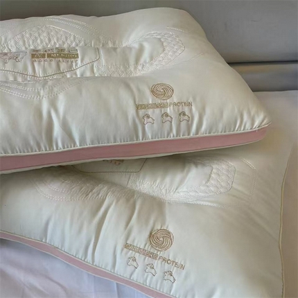 91家纺网 家纺一手货源 找家纺 （总）2025新款羊绒蛋白枕