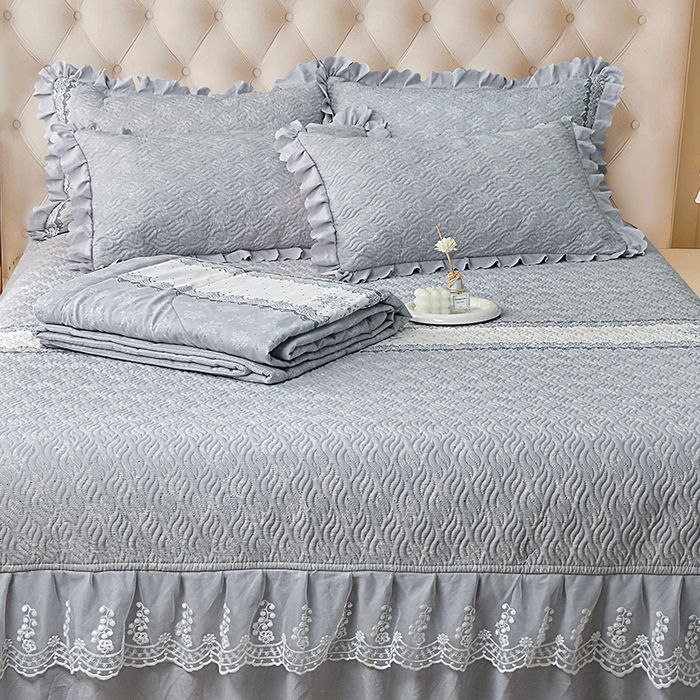 91家纺网 家纺一手货源 找家纺 梦柏 2025新款韩版双层纱夹棉绗缝床盖夏被四件套 思念