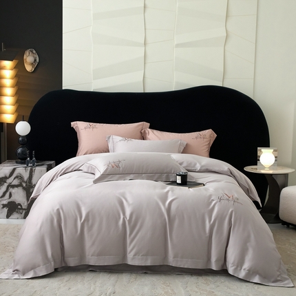 91家纺网 家纺一手货源 找家纺 JUICY 橘滋家纺 2025新款简约风格质感纯棉系列 隐奢时光-珍珠灰