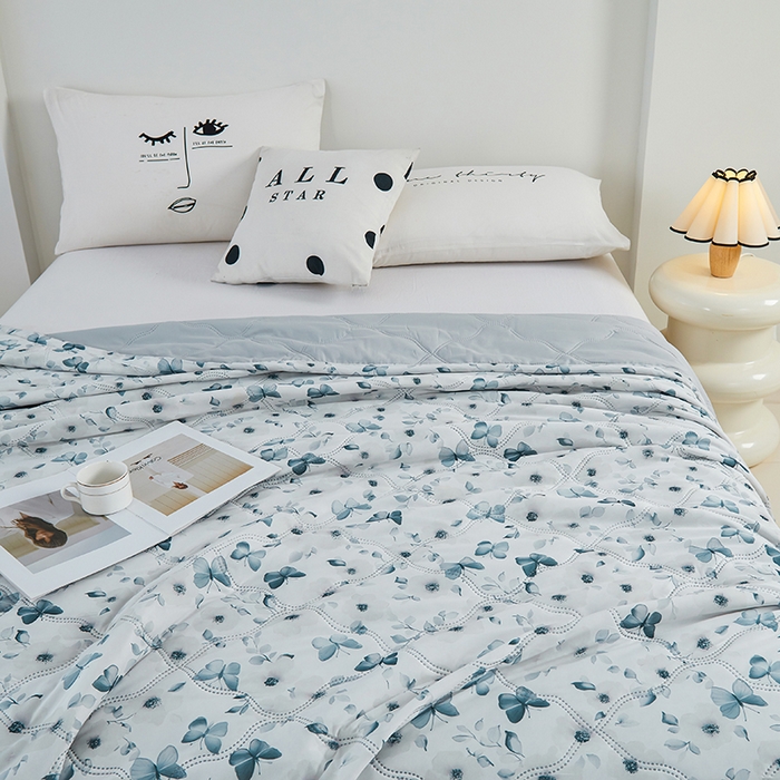 91家纺网 家纺一手货源 找家纺 被多多被业 2025新款凉感丝印花夏被夏凉被空调被 幻蝶