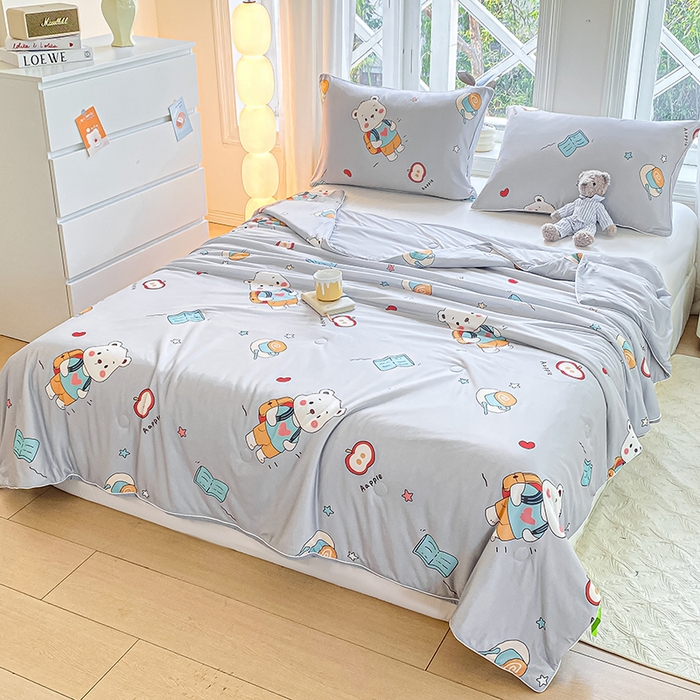 91家纺网 家纺一手货源 找家纺 鸣升家纺 2025新款冷暖双感被大豆夏被3D数码凉感针织棉空调被夏凉被 早安小熊