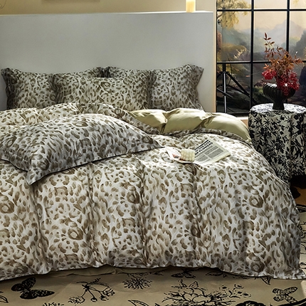 未来家居 2025春夏新款100支莱赛尔天丝贡缎纯色印花系列高端礼盒四件套 豹影-绿