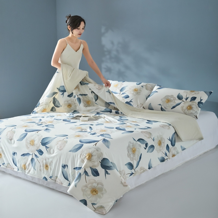 91家纺网 家纺一手货源 找家纺 2025春夏新款100%双面锦纶美式印花夏被凉感空调被 淡雅花香