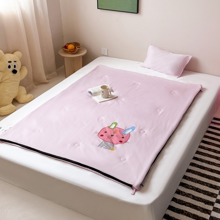 91家纺网 家纺一手货源 找家纺 （总）喜多兔儿童家纺 2025新款萌宝系列40S纯棉夏季睡袋防踢被