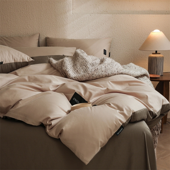 91家纺网 家纺一手货源 找家纺 启程2025新款全棉纯色双拼无印风四件套 杏仁+岩石灰