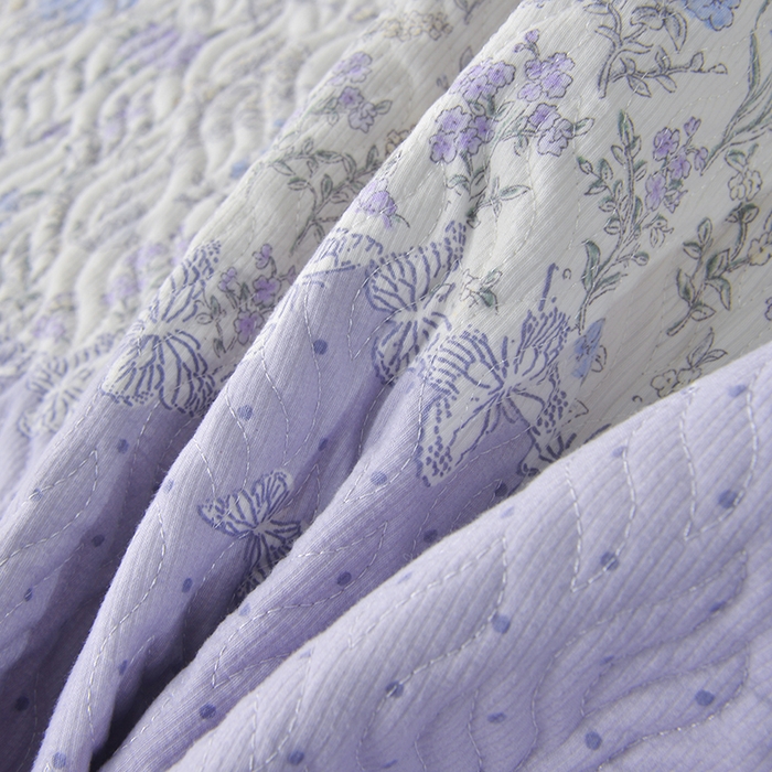 91家纺网 家纺一手货源 找家纺 梦柏 2025新款韩版双层纱夹棉绗缝床盖夏被四件套 薰衣草