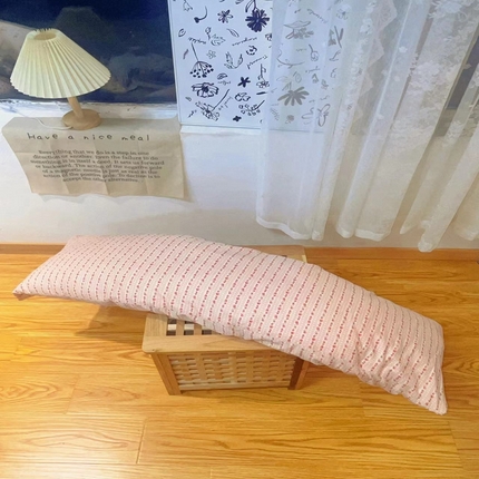 91家纺网 家纺一手货源 找家纺 （总）花西夫人 2023新款13372全棉印花长枕套双人枕头情侣枕芯