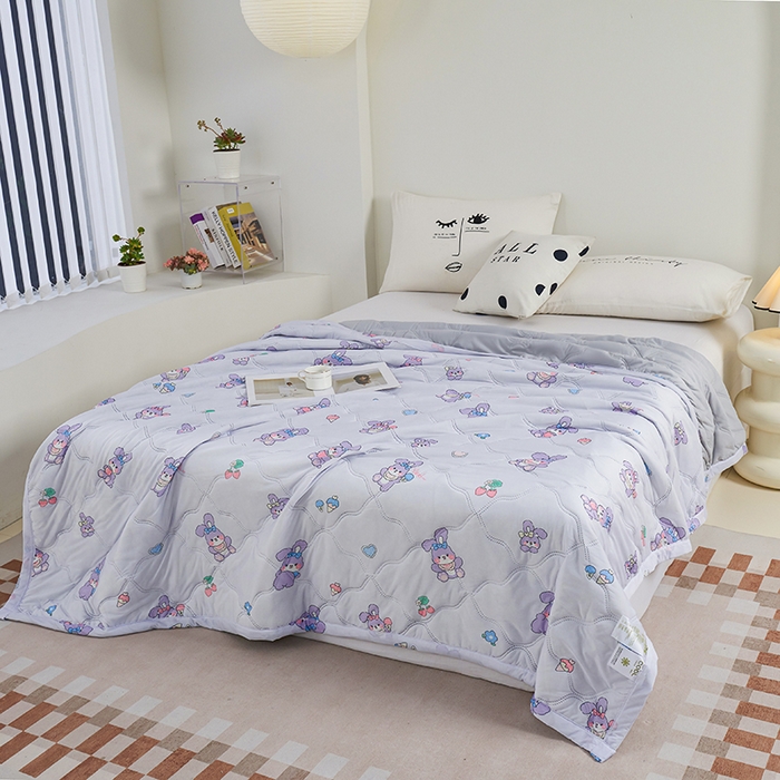 91家纺网 家纺一手货源 找家纺 被多多被业 2025新款凉感丝印花夏被夏凉被空调被 星黛兔-紫