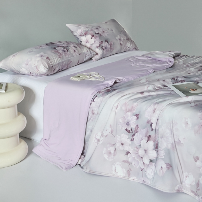 91家纺网 家纺一手货源 找家纺 2025春夏新款100%双面锦纶美式印花夏被凉感空调被 紫气东来