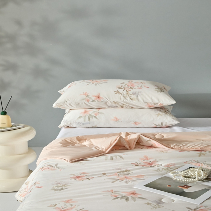 91家纺网 家纺一手货源 找家纺 2025春夏新款100%双面锦纶美式印花夏被凉感空调被 红尘笑