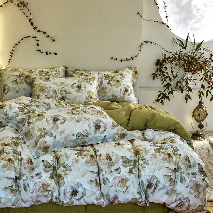 91家纺网 家纺一手货源 找家纺 未来家居 2025春夏新款100支莱赛尔天丝贡缎纯色印花系列高端礼盒四件套 翠逸芷