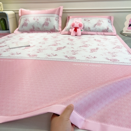 91家纺网 家纺一手货源 找家纺 （总）摩妮卡 2025小清新数码冰丝席 碳光席三件套