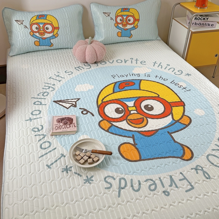 91家纺网 家纺一手货源 找家纺 金爱家2025新款啵乐乐乳胶凉席 凉席-奔跑乐乐