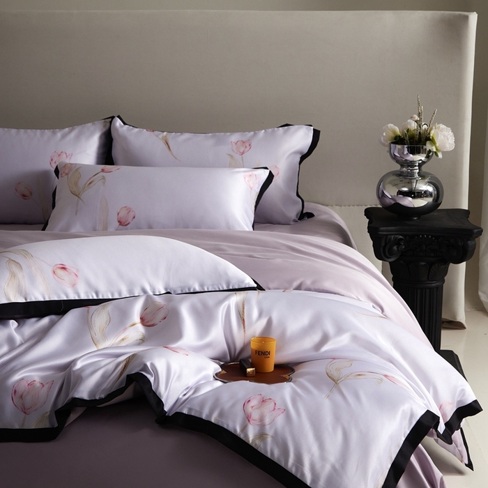 91家纺网 家纺一手货源 找家纺 优悦 2025新款冰丝数码印花四件套 花期-紫