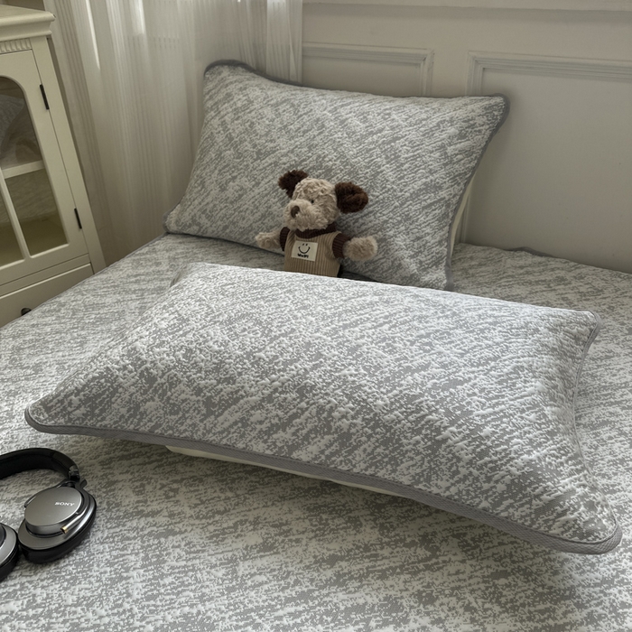 91家纺网 家纺一手货源 找家纺 金爱家 2025新款430克中分子豆豆席凉席席子 豆豆席-流金岁月灰