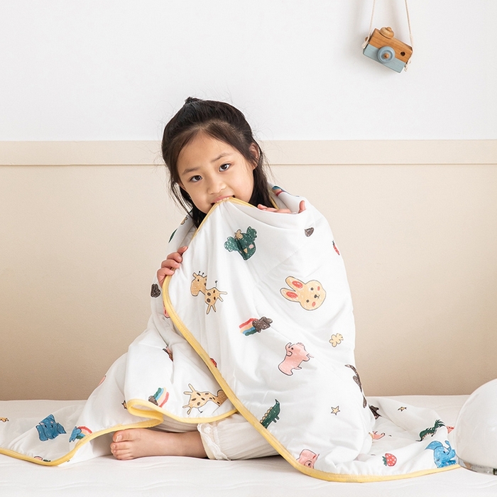 91家纺网 家纺一手货源 找家纺 嗨生活2025年儿童夏被 幼儿园夏被 凉感丝夏被 动物世界
