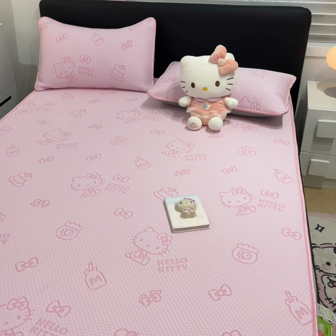 91家纺网 家纺一手货源 找家纺 2025新款三丽鸥正版授权A类提花冰豆豆凉席平铺款床笠款系列_1409 冰豆豆-KT粉